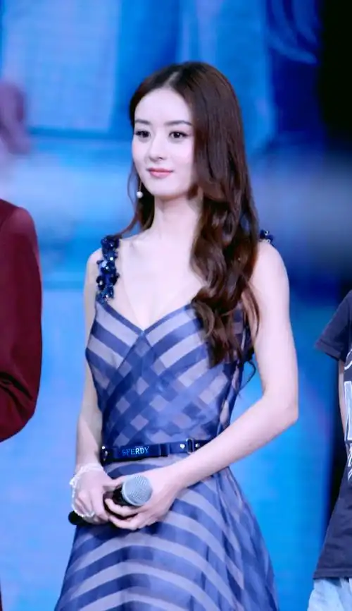 日常想乔系列#zly#365天安利赵丽颖#2016青云志发布会动图cr:官方