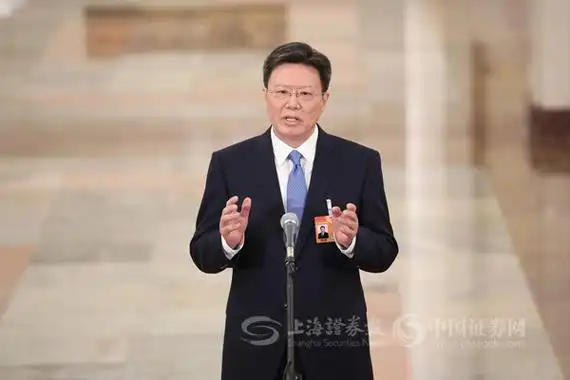 两会快讯海关总署署长俞建华将出台更多有针对性的便利化措施