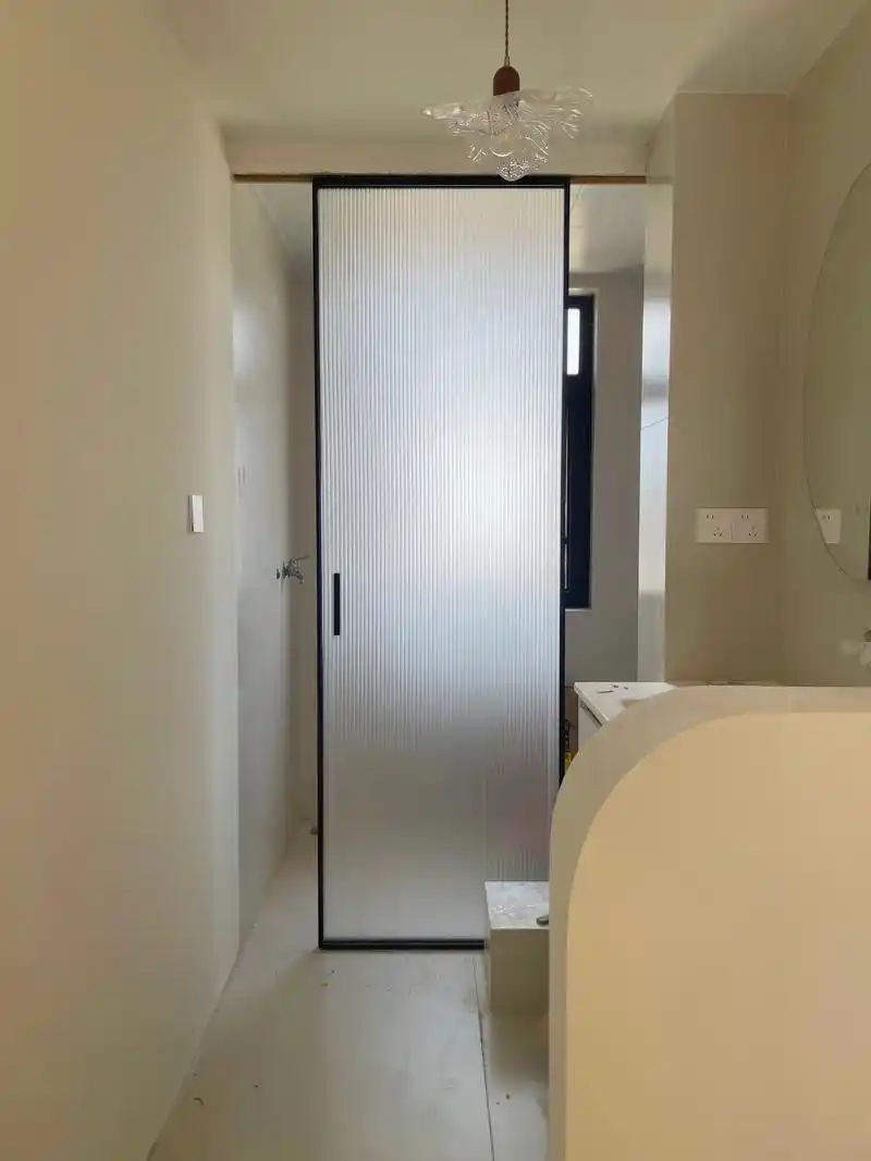 卫生间推拉门#实景拍摄效果 #美出高级感 - 抖音
