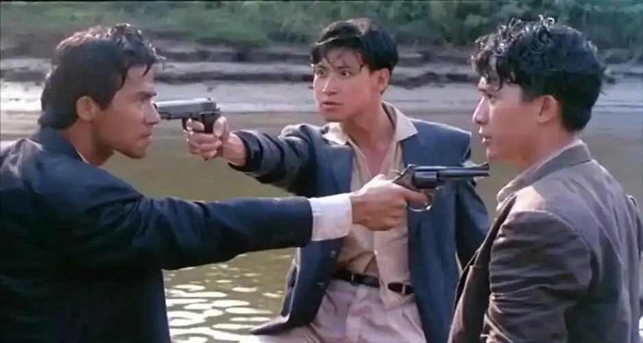 喋血街头电影剧情「简介」 _晶羽科技