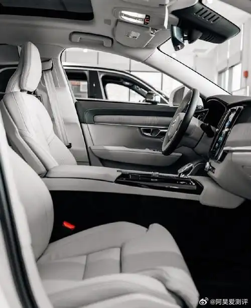 听说很多人喜欢沃尔沃s90的内饰