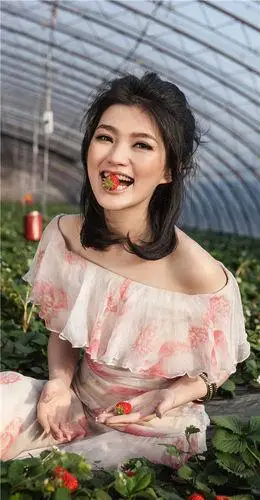 丁丁_演员_作品_个人资料_简历_生日_经历_留言 - 酷乐米