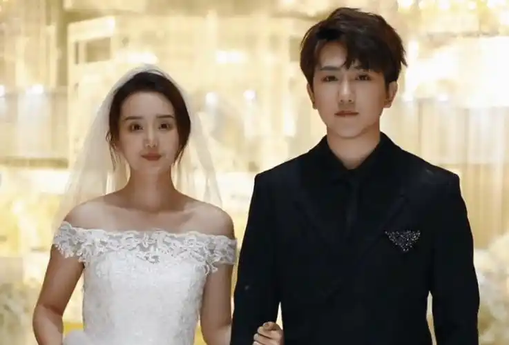 《变形计》张迪与助理结婚,送其四合院疑似炫富,丽姐视频全删除_城市