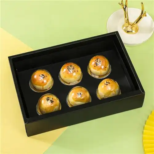 蛋黄酥礼盒6个装购买两盒月饼可赠送到此蛋黄酥一盒卡券