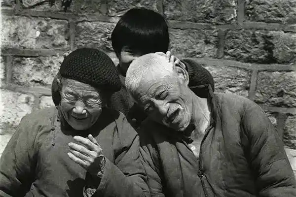 (图:摄影师焦波 ·《俺爹俺娘》)