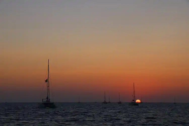 爱琴海与日落小岛