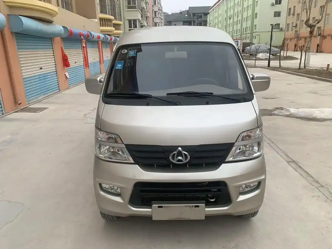 2015年底长安之星2代.五座封闭货车,一手车,车况精品无事 - 抖音