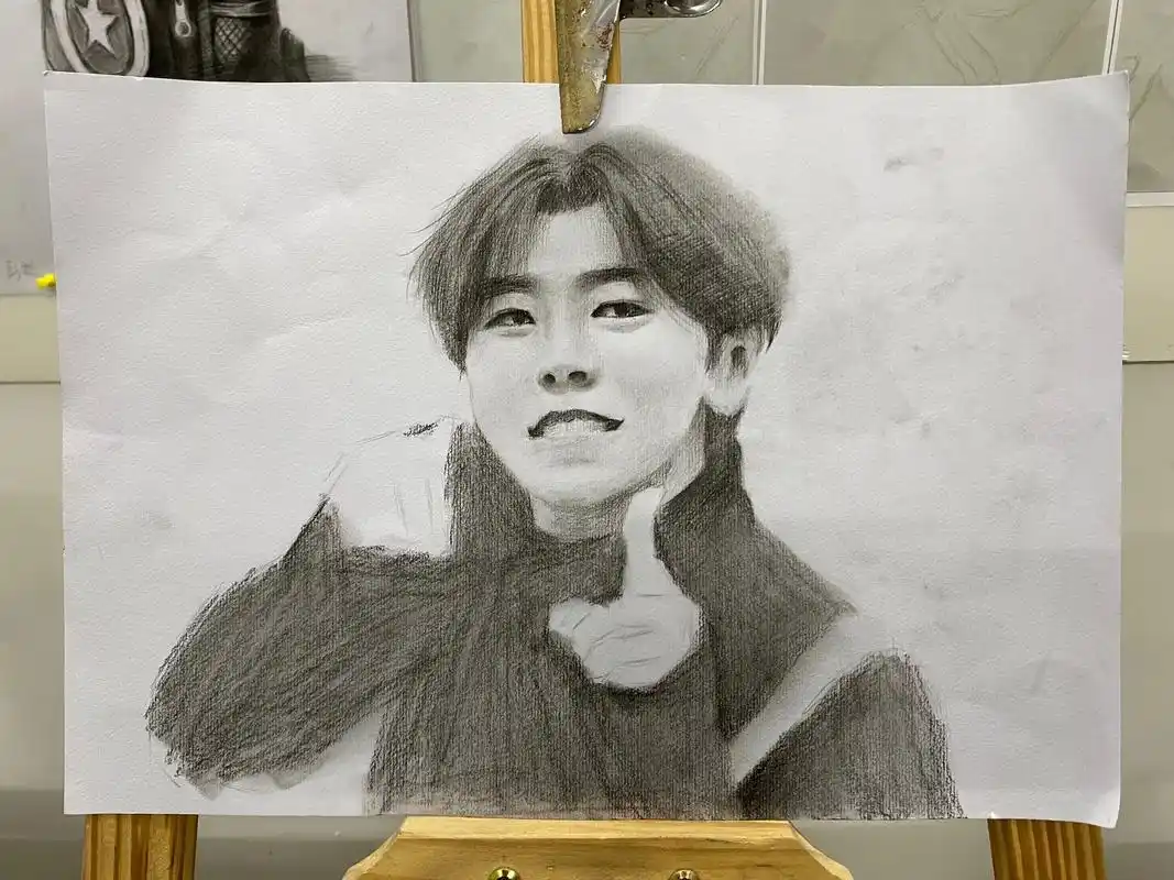 坤坤 #素描 #画画 #美术 # - 抖音