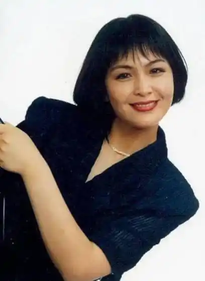 金莉莉演了半部红楼梦为考中戏退出错失经典遗憾终身