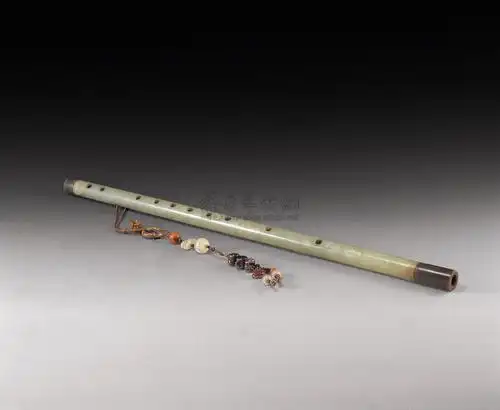 0235 清 青玉笛子