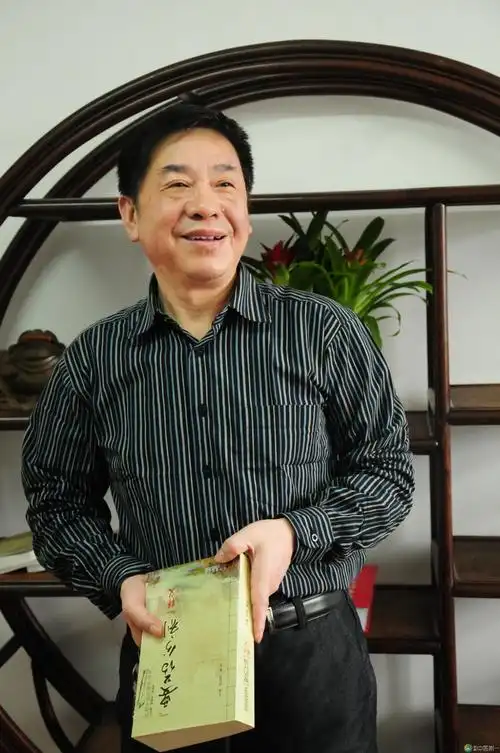 专家风采 - 贺菊乔名老中医传承工作室