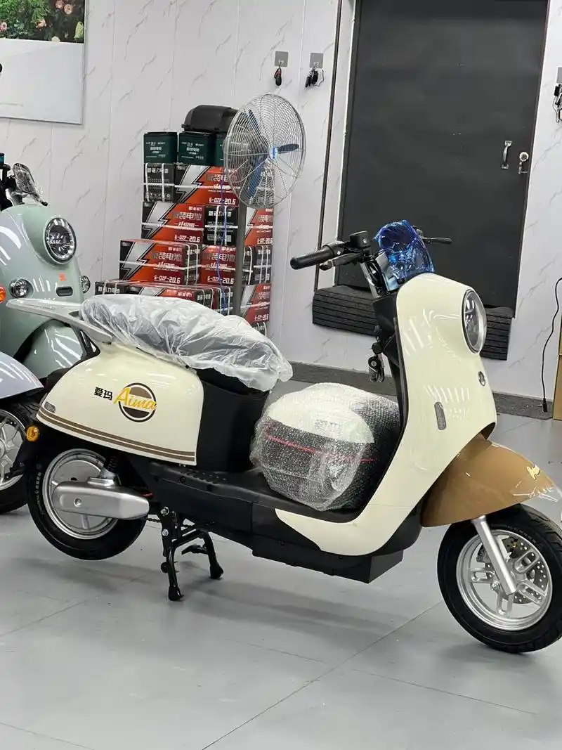 爱玛系列 72v小龟车石墨烯电池100-120km超长续航,包上牌2899