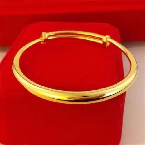 女子长期佩戴"金手镯",真的对身体有好处吗?医生终于说出实情