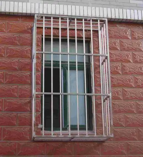 外凸不锈钢防盗窗