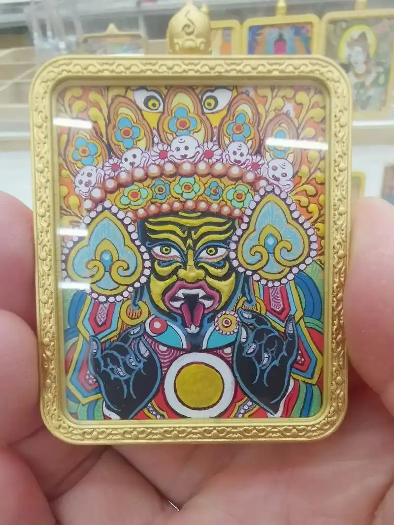 扎基拉姆是藏传佛教中的著名女财神,她被视为财富和财富创造之神 - 抖