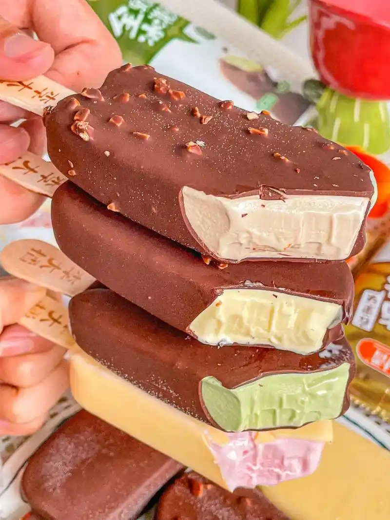 李大橘的脆皮冰淇淋yyds不接受反驳