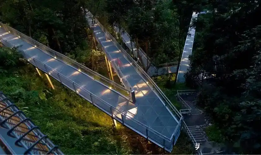 最经典的景观栈道案例打造沉浸式的游览体验