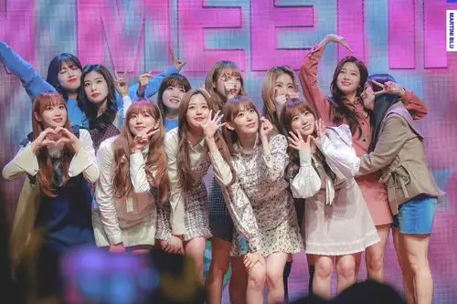 izone - 堆糖,美图壁纸兴趣社区