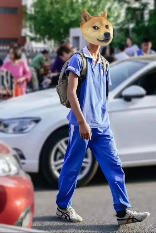 天津27所中学校服火了网友校服除了丑没有缺点