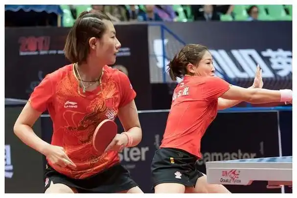 中国选手陈梦朱雨玲轻松横扫日本完胜伊藤美诚早田希娜