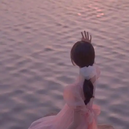 低调安静的微信头像