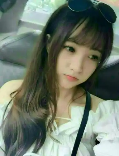 我21男,只想找18,20岁长得特别漂亮的女孩当女友,这正常吗