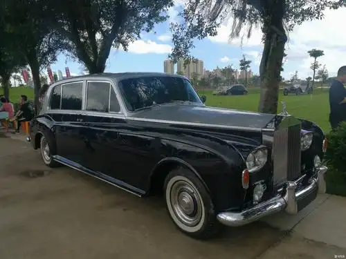 【图】劳斯莱斯幻影vi--2020广东省海陆空嘉年华上的老爷车_1_老爷车