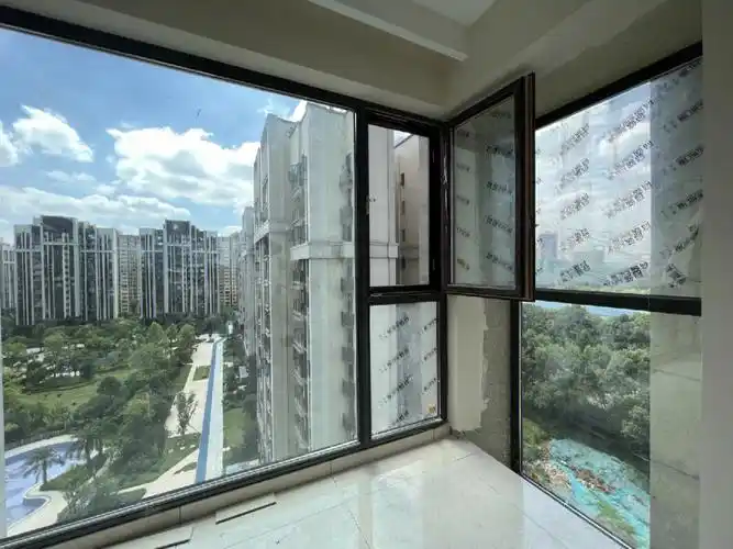 封阳台省下1万块手把手教选断桥铝