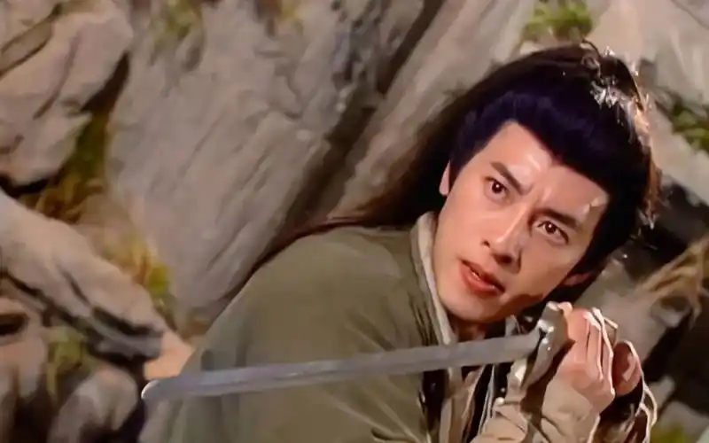 经典武侠剧-96港版《笑傲江湖》令狐冲(吕颂贤饰)独孤九剑精华