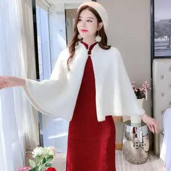 aderocean款旗袍披肩年轻款少女秋冬复古白色新娘敬酒服外搭斗篷双排