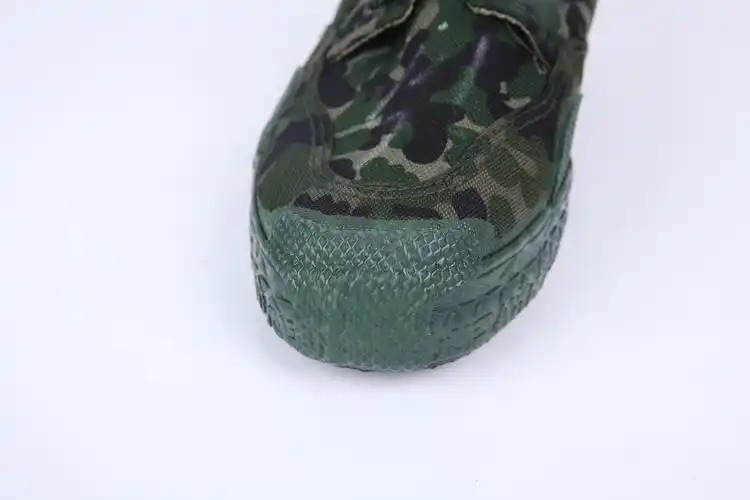 批发正品06武迷彩低腰作训鞋夏地勤军胶鞋解放鞋消防橄榄绿胶鞋