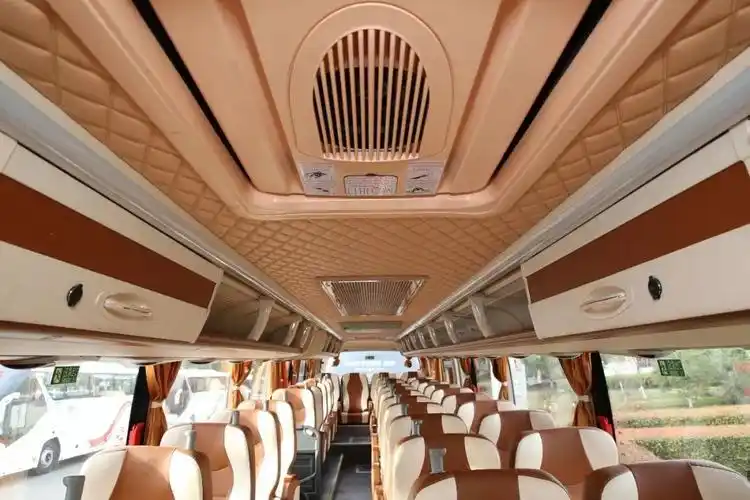 坐海格客车畅游西域 新疆中全国际带你尽览大美风光