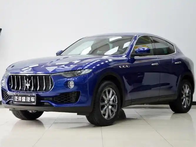 玛莎拉蒂 levante  2021款 3.0t 标准版图片