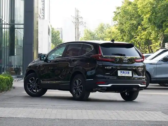 东风本田 本田cr-v 2021款 240turbo cvt四驱尊贵版