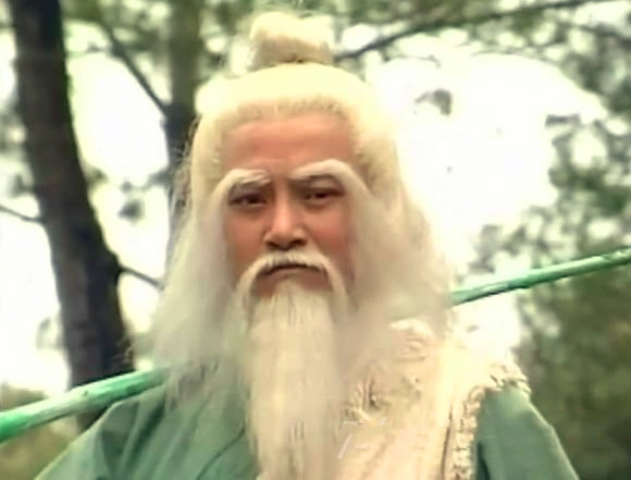 降龙十八掌有1缺点,洪七公无意中说出,2项辅助技能让其升级