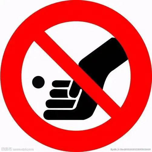 爱护文物古迹,控制好自己的手,不能乱涂乱画,随意攀爬,触摸文物. 3.