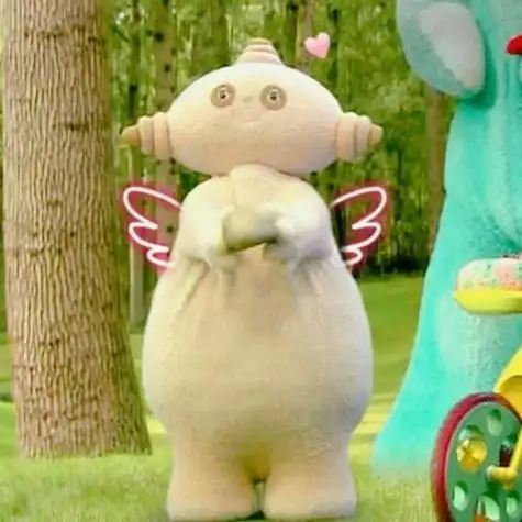 背景音乐使用的是这个玛卡巴卡之歌,就开始可爱的蹦起了野迪