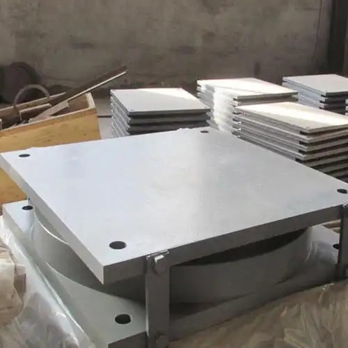 学校网架钢结构球形铰支座成品单向位移滑动支座中特