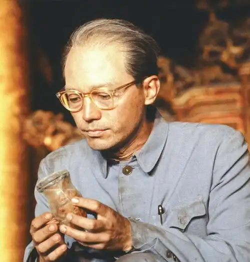 电影《末代皇帝》:在动荡历史中,窥见人性所归处_爱新觉罗·溥仪