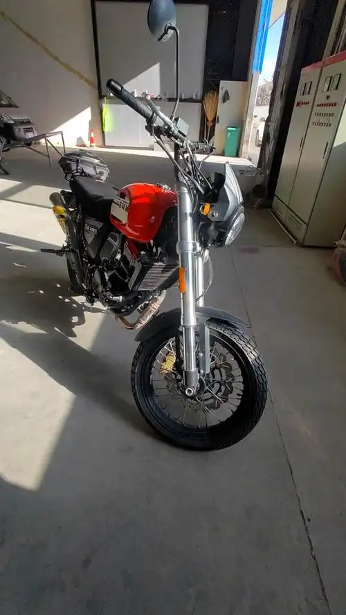 摩托 摩托车 540_960 竖版 竖屏