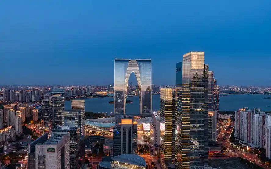 苏州的地标建筑,被称为"东方之门",却被网友调侃