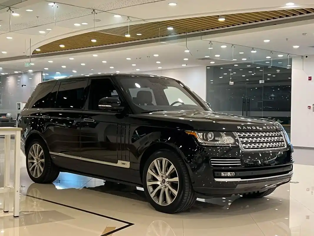 路虎揽胜50尊崇创世加长版