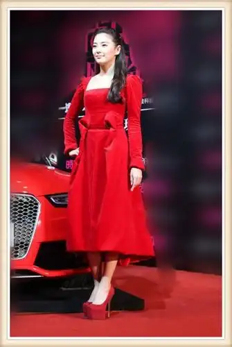 看了张雨绮穿小红裙,再看看大s,真心想问汪小菲一句:后悔不?