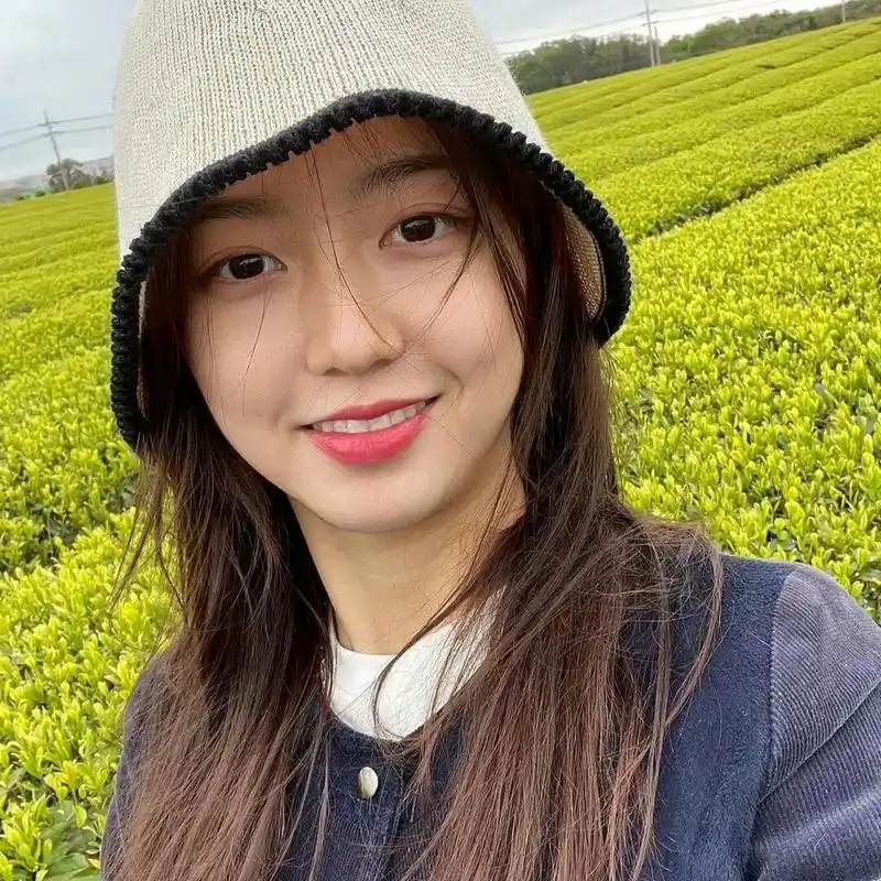 表演技巧:金贤秀演员的专业技能非常突出.