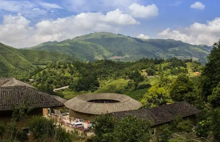 其它 福建漳州田螺坑土楼群 写美篇到处可见形状各异大小不一的客家