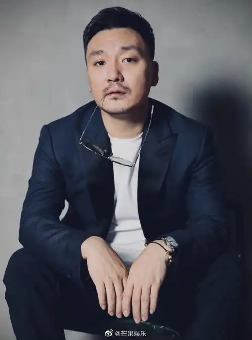 云南虫谷献王是费振翔演的