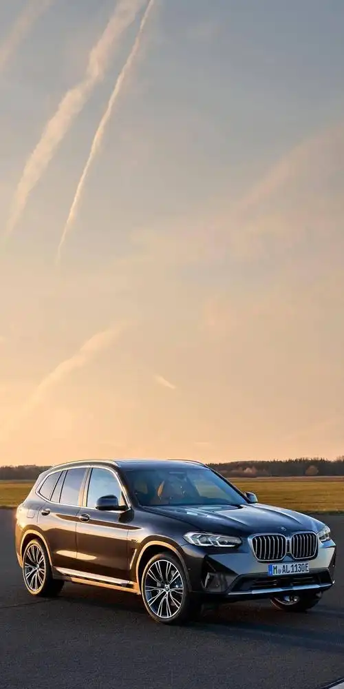 图:性能仅次于m40i的宝马x3混动