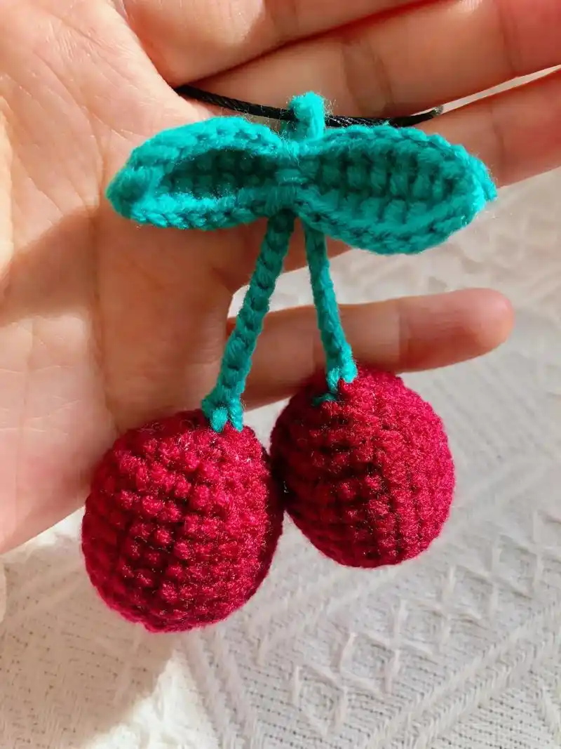 樱桃挂件,图解自取#我的手工作品 #毛线编织 @抖音小助手 - 抖音