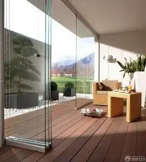 客厅阳台玻璃隔断效果图装修效果图