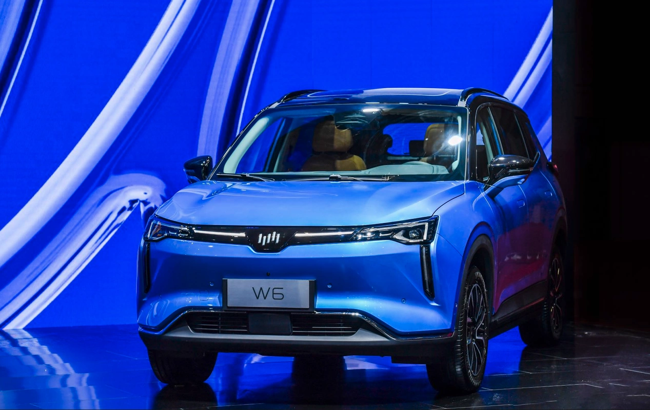 首批威马w6上海车展开启交付正式发售50小时超6000订单